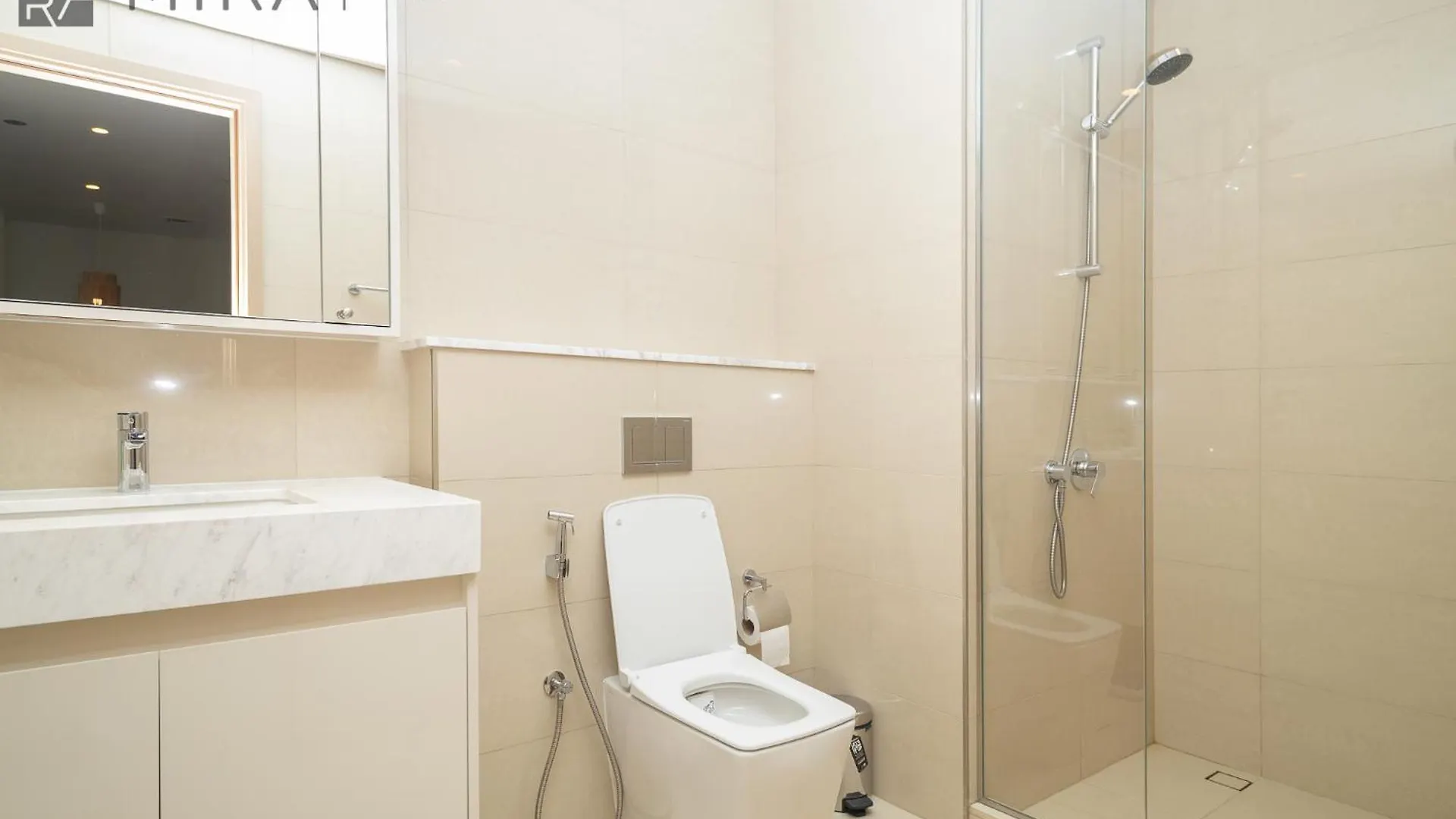 Mira Holiday Homes - Bright 1 Bedroom Close To Burj Khalifa, Dubai Mall Apartment